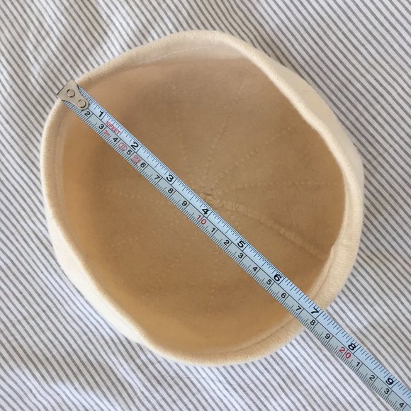 Beret hat - Picture 2 of 2